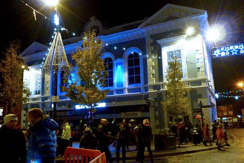 Newport Christmas Lights Switch On