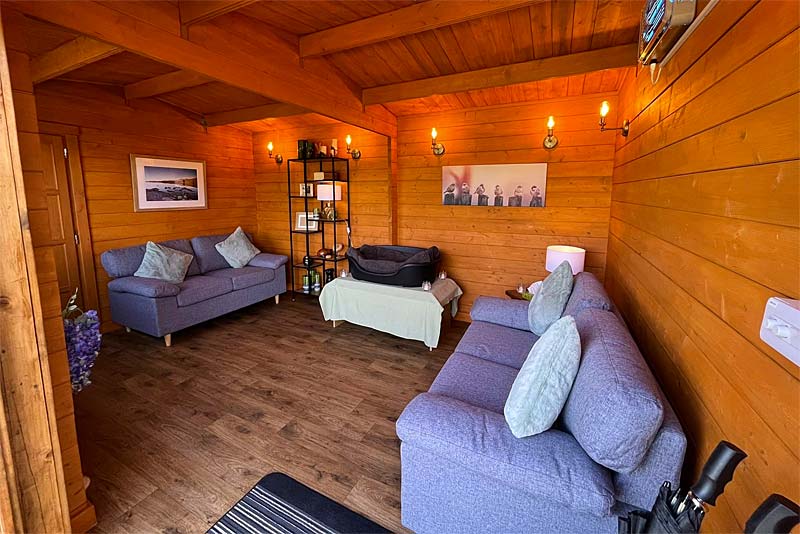 Our goodbye room is home from home, giving you the space and time to say farewell.