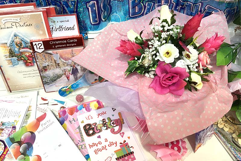 lianne’s Discount Cards and gifts photo