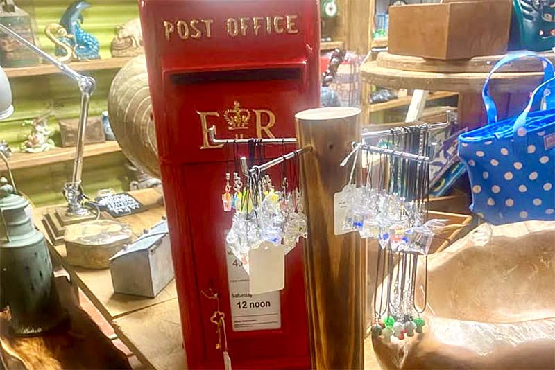Antique, Vintage & Retro