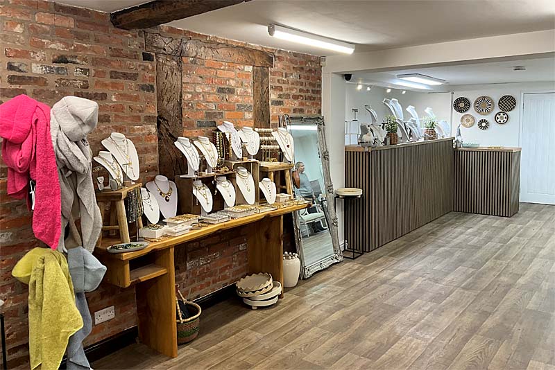 MisGraceful Interior