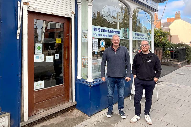 andy and pip of sce tech services in newport