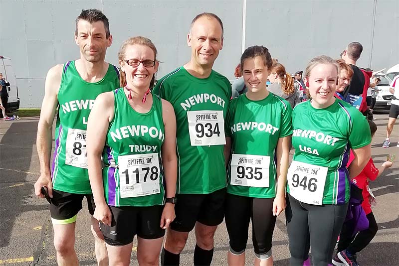 four newport runners lineup for spitfire run