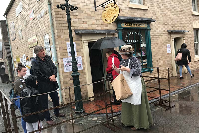 people enjoying ironbridge museum