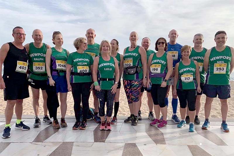 newport runners line up