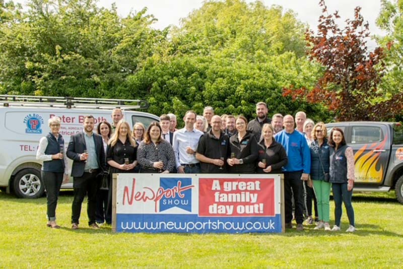 show sponsors of newport show line up