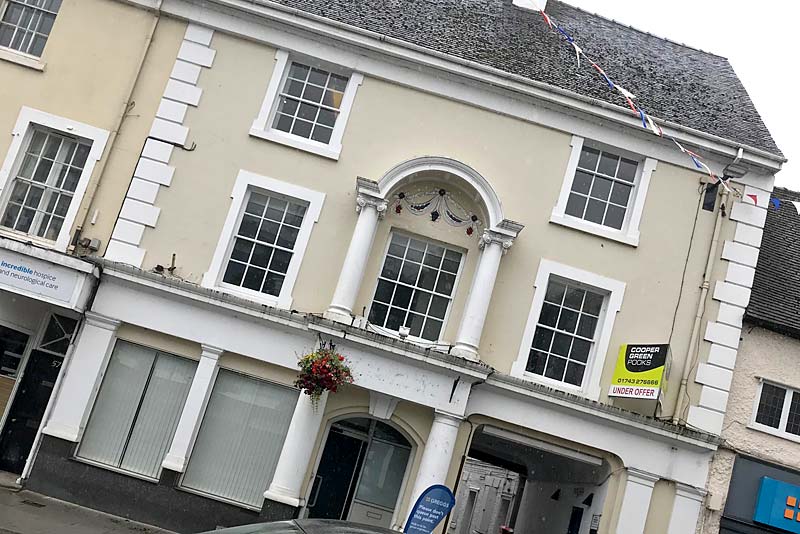 old barclays bank newport high street