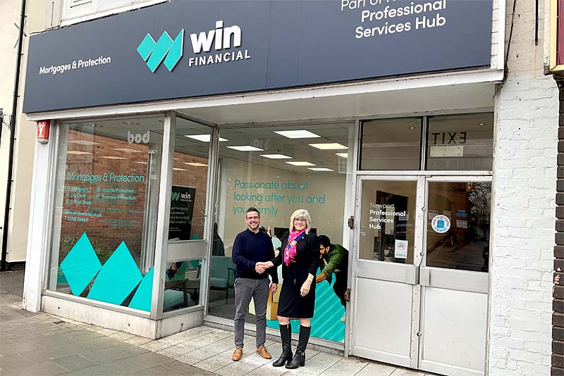 karen woodcock welcomes david of win financial